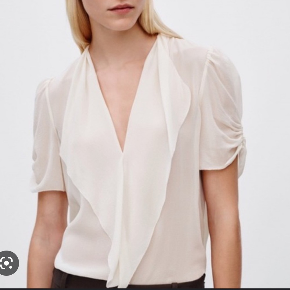 Aritzia T. Babaton Tinsley Silk Top